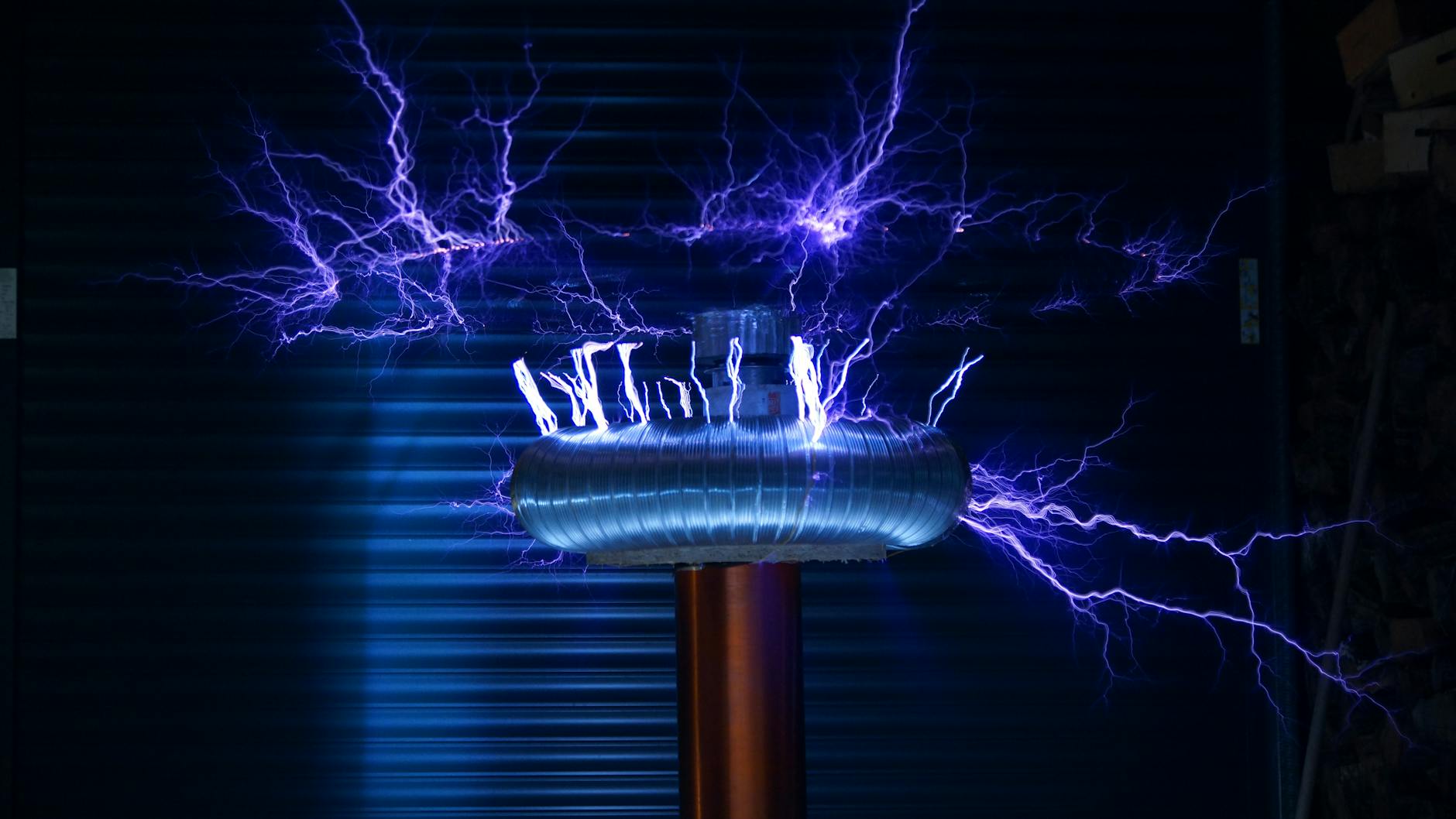 unstable voltage electricity home